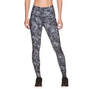 Reebok Leggings Women’s Size Small White Black Grey Spotted High Waisted Pockets